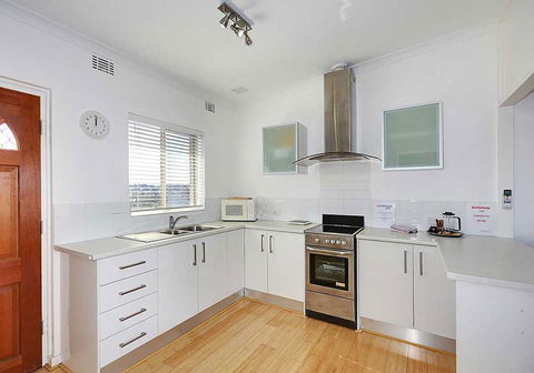 Summer Breeze - Holiday Or Business Apartment - Holiday Jervis Bay 6