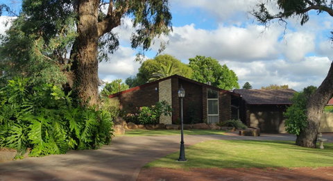 Jacaranda Hideaway Bed & Breakfast - Holiday Jervis Bay 16