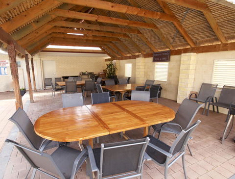 Bunbury Motel And Apartments - Holiday Jervis Bay 9