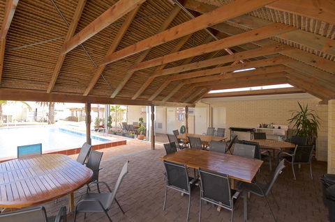 Bunbury Motel And Apartments - Holiday Jervis Bay 8