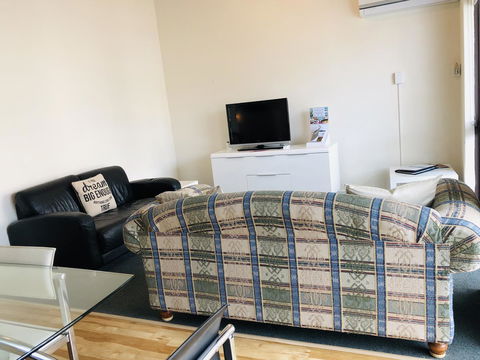 Seashore Memories - Sleeps 3 - Holiday Jervis Bay 4