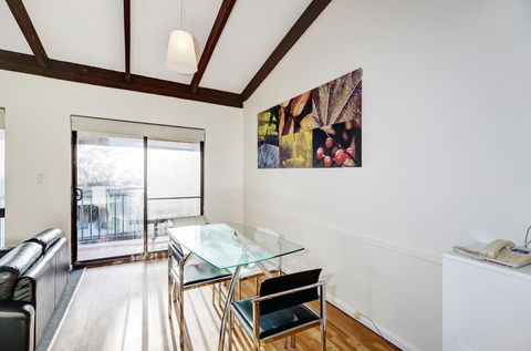 Seashore Memories - Sleeps 3 - Holiday Jervis Bay 9