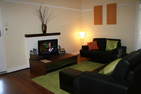 Kenata-Fairway Apartment Hotel - Holiday Jervis Bay 1