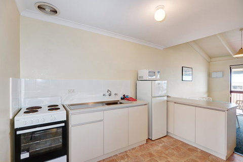 West Beach Lagoon 114 â€“ Ocean Views - Holiday Jervis Bay 5