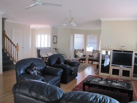 Ocean View Retreat - Holiday Jervis Bay 2