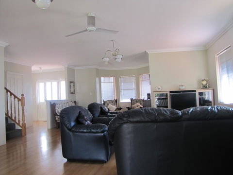 Ocean View Retreat - Holiday Jervis Bay 34