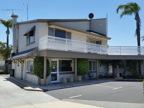 Mandurah Foreshore Motel - Holiday Jervis Bay 3