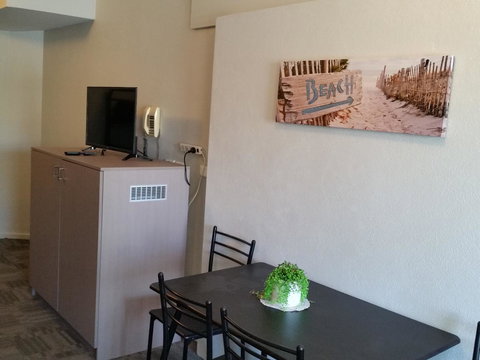 Mandurah Foreshore Motel - Holiday Jervis Bay 10