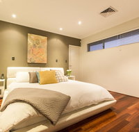 Ambar Villa Between City and Freo - Holiday Jervis Bay