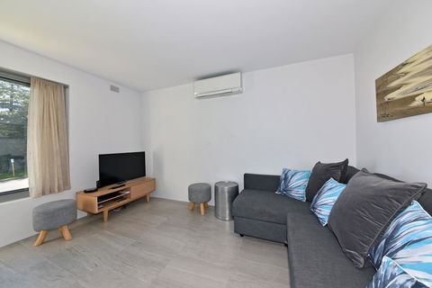 Cottesloe Apartment Close To Beach - Holiday Jervis Bay 7