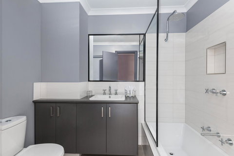 Quest Yelverton Kalgoorlie - Holiday Jervis Bay 22