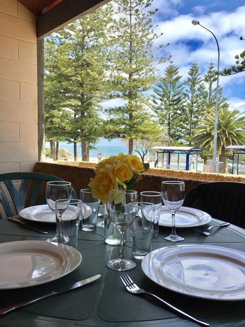 Cottesloe Beach Chalets - Holiday Jervis Bay 1