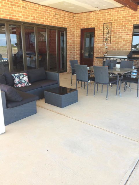 Ocean View Homestead - Holiday Jervis Bay 1