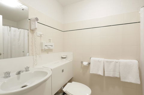 Atrium Hotel Mandurah - Holiday Jervis Bay 37