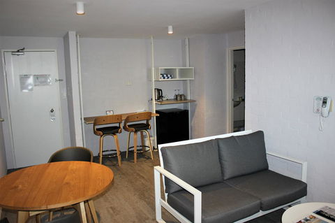 Atrium Hotel Mandurah - Holiday Jervis Bay 12