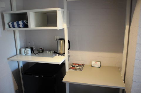 Atrium Hotel Mandurah - Holiday Jervis Bay 9