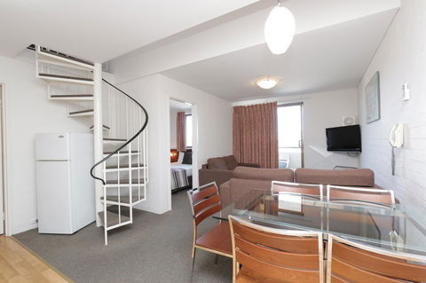 Atrium Hotel Mandurah - Holiday Jervis Bay 21