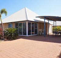 Osprey Holiday Village Unit 122/2 Bedroom - Perfectly neat and tidy apartment - Holiday Jervis Bay