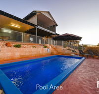 3 Kestrel Place - PRIVATE JETTY  POOL - Holiday Jervis Bay