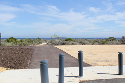 Jurien Beachfront Holiday Units - Holiday Jervis Bay 11