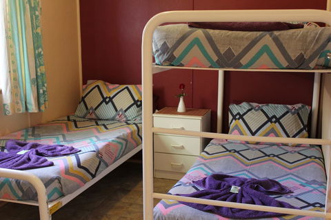 Jurien Beachfront Holiday Units - Holiday Jervis Bay 16