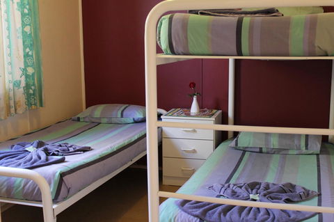 Jurien Beachfront Holiday Units - Holiday Jervis Bay 14