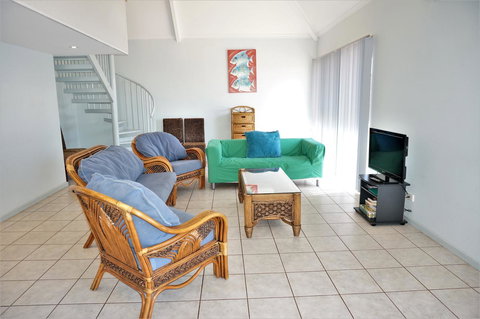 Osprey Holiday Village Unit 120 - Plenty Of Room For A Large Family - Holiday Jervis Bay 3