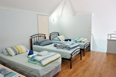 Osprey Holiday Village Unit 120 - Plenty Of Room For A Large Family - Holiday Jervis Bay 10