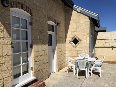 Beach Studio - Holiday Jervis Bay 3