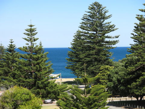 Cottesloe Marine Apartment - Executive Escapes - Holiday Jervis Bay 0