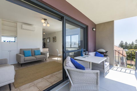 Cottesloe Marine Apartment - Executive Escapes - Holiday Jervis Bay 7