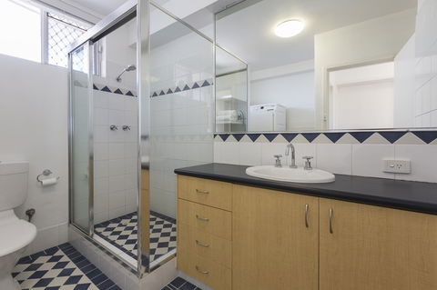 Cottesloe Marine Apartment - Executive Escapes - Holiday Jervis Bay 19