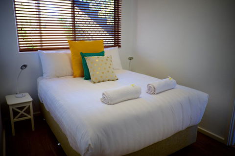 Cottesloe Marine Apartment - Executive Escapes - Holiday Jervis Bay 15