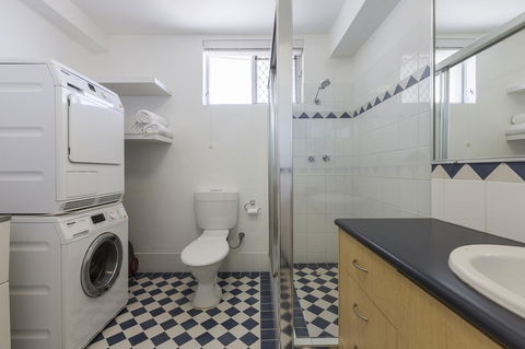 Cottesloe Marine Apartment - Executive Escapes - Holiday Jervis Bay 20