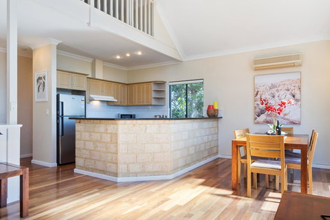 Swanview Ardross Shortstays - Holiday Jervis Bay 6