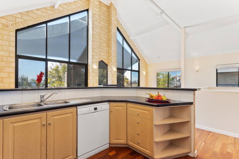 Swanview Ardross Shortstays - Holiday Jervis Bay 8