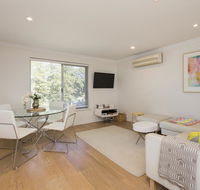 Cottesloe Beach Pines Apartment - Holiday Jervis Bay