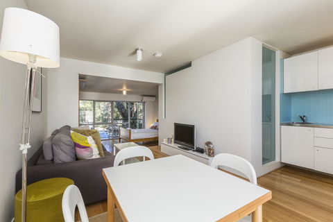 Cottesloe Tree Top Studio - Executive Escapes - Holiday Jervis Bay 1