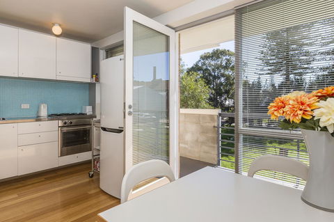 Cottesloe Tree Top Studio - Executive Escapes - Holiday Jervis Bay 5