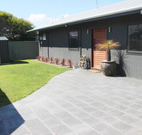 Bayside Luxury Escape Busselton - Holiday Jervis Bay