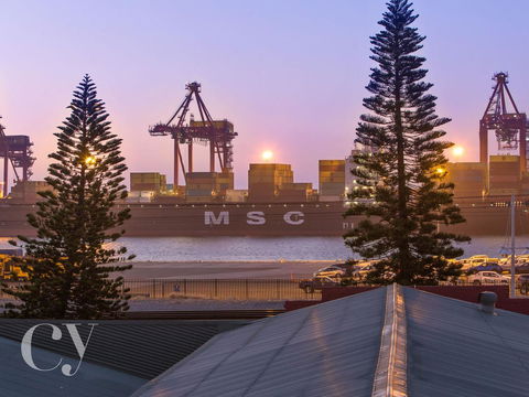 James Street Warehouse - Holiday Jervis Bay 27