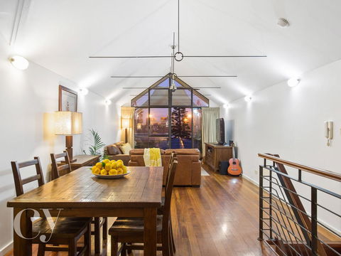 James Street Warehouse - Holiday Jervis Bay 19