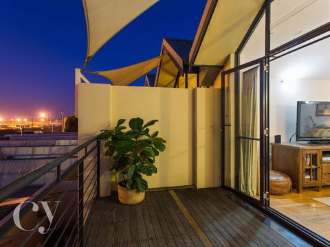 James Street Warehouse - Holiday Jervis Bay 21