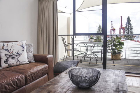 James Street Warehouse - Holiday Jervis Bay 30