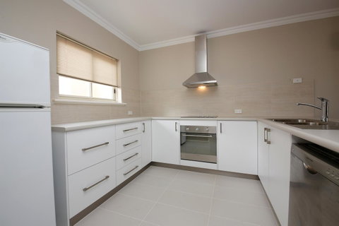 The Marina Hotel - Mindarie - Holiday Jervis Bay 8
