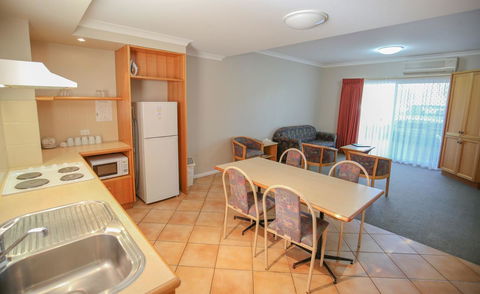 Esplanade Hotel Busselton - Holiday Jervis Bay 14