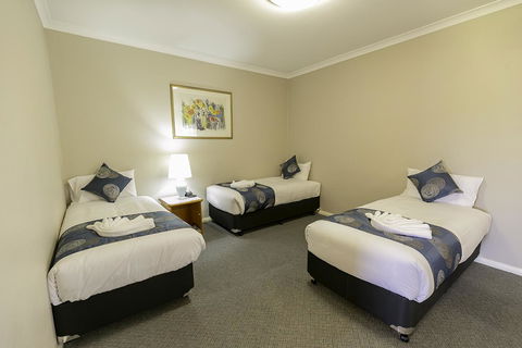 Esplanade Hotel Busselton - Holiday Jervis Bay 2