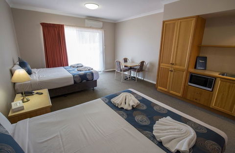 Esplanade Hotel Busselton - Holiday Jervis Bay 18