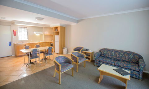 Esplanade Hotel Busselton - Holiday Jervis Bay 6