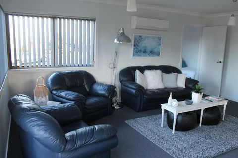 Bircoo Cottage Beach And Golf Getaway - Holiday Jervis Bay 6